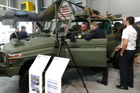 捷克布拉格防务与军警展-未来部队论坛FFF展会现场图片