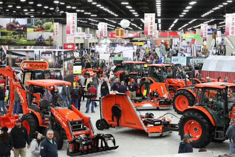 美国圣路易斯维尔全国农业机械展览会展会现场图片