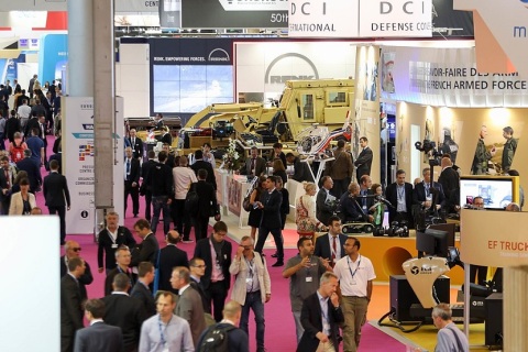法国巴黎国防军警防务展览会展会现场图片