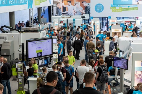 德国斯图加特金属加工展览会展会现场图片