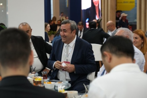 土耳其国际冶金钢铁展展会现场图片