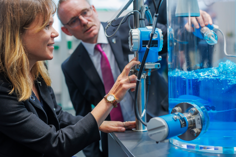 德国纽伦堡粉体工业展览会展会现场图片