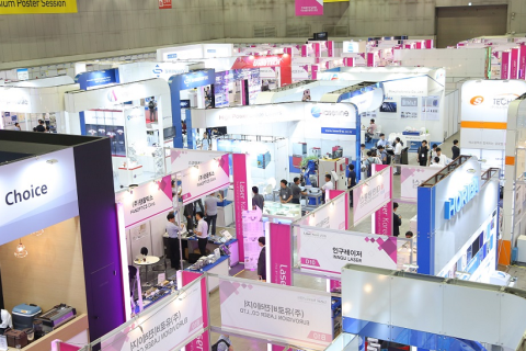 韩国首尔工业陶瓷展览会展会现场图片