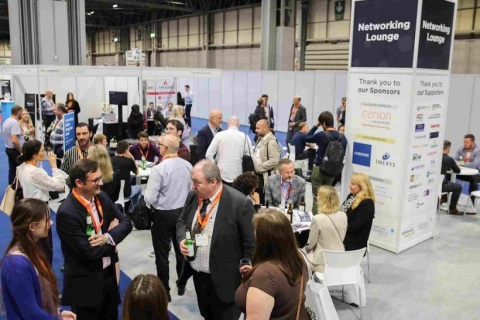 英国先进材料展览会展会现场图片