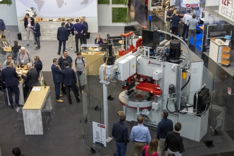 德国慕尼黑陶瓷工业展览会展会现场图片