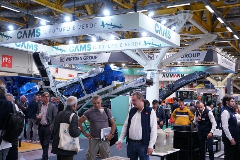 意大利巴里沥青及道路展览会展会现场图片