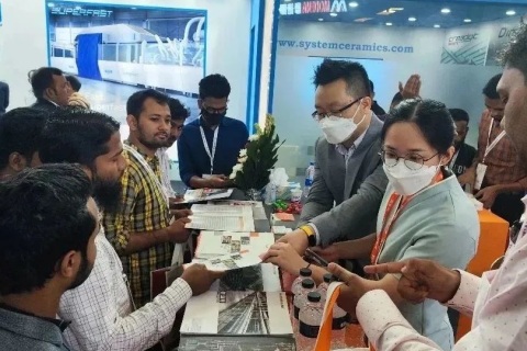 孟加拉达卡陶瓷展览会展会现场图片