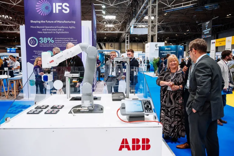 英国伯明翰动力传动展览会展会现场图片