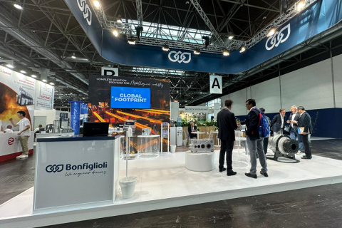 印度孟买冶金展览会展会现场图片