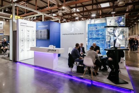 波兰粉体工业展览会展会现场图片