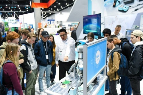 美国国际线路板及电子组装技术展展会现场图片