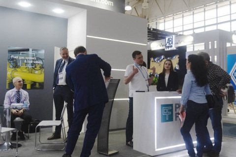 乌兹别克斯坦电子、电气工程与创新技术展展会现场图片