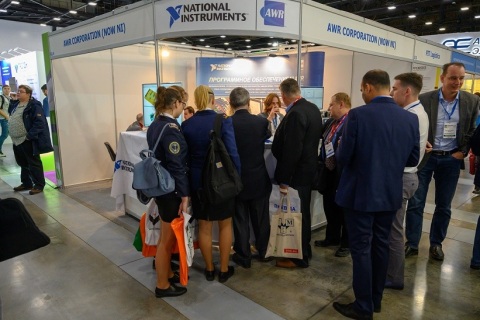 俄罗斯电子元器件展览会展会现场图片