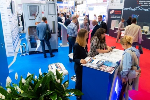 俄罗斯圣彼得堡电力展览会展会现场图片