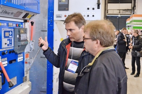 俄罗斯圣彼得堡电力展览会展会现场图片