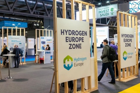 西班牙欧洲电力能源展览会展会现场图片