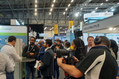 南非开普敦输配电及公共事业展览会展会现场图片