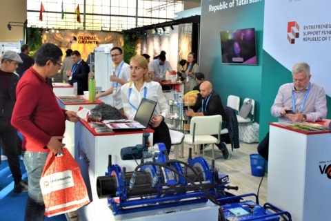 乌兹别克斯坦电力能源展览会展会现场图片