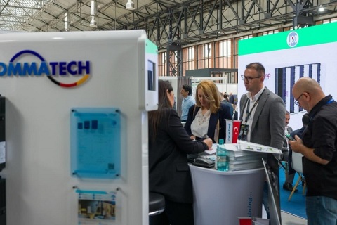 乌克兰电力能源、太阳能光伏展览会展会现场图片