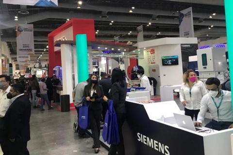 墨西哥蒙特雷电力照明、太阳能光伏展览会展会现场图片