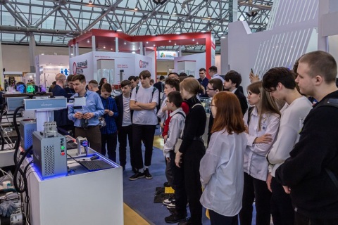 俄罗斯莫斯科光电展览会展会现场图片