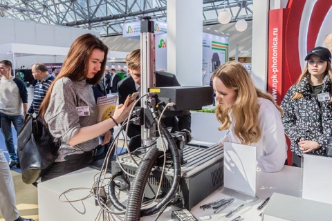 俄罗斯莫斯科光电展览会展会现场图片