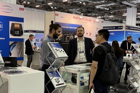 新加坡光电展-新加坡光博会展会现场图片