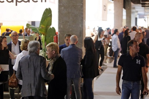 西班牙照明及灯饰展览会展会现场图片