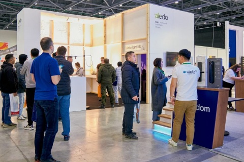 哈萨克斯坦中亚照明及电气工程展展会现场图片