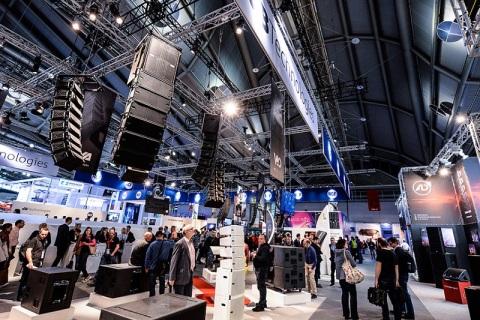 德国法兰克福舞台灯光及音响技术展览会展会现场图片