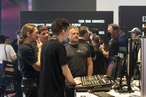 德国法兰克福舞台灯光及音响技术展览会展会现场图片