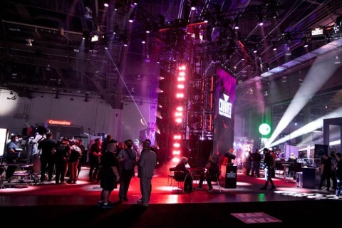 美国拉斯维加斯舞台灯光及音响展览会展会现场图片