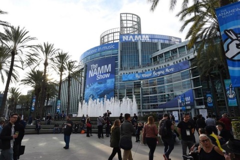 美国乐器展-美国舞台灯光展展会现场图片