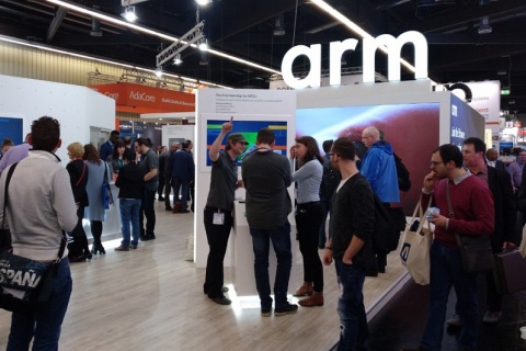 德国纽伦堡嵌入式展览会展会现场图片