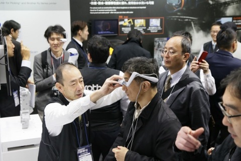 日本东京IC与传感器封装技术展览会展会现场图片