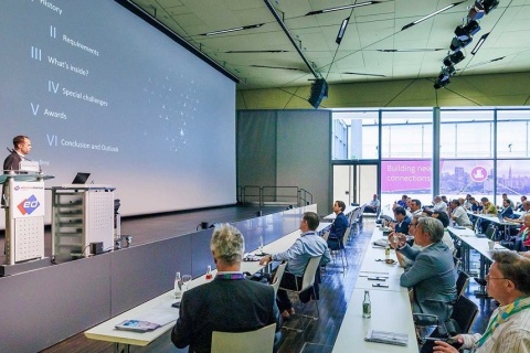 德国纽伦堡嵌入式展览会展会现场图片