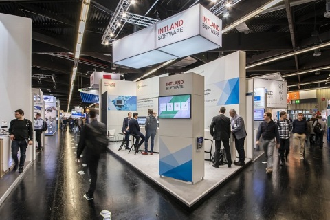 德国纽伦堡嵌入式展览会展会现场图片