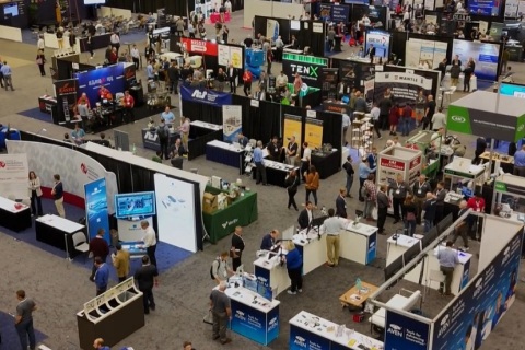 美国嵌入式及集成电路展览会展会现场图片