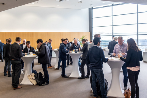 德国纽伦堡嵌入式展览会展会现场图片