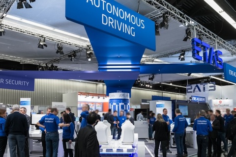 德国纽伦堡嵌入式展览会展会现场图片