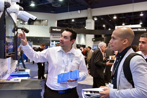 美国无线通讯展览会展会现场图片