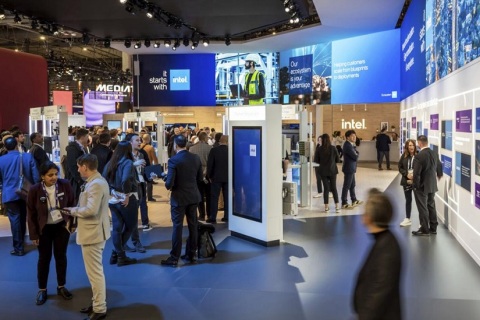 西班牙巴塞罗那世界移动通信大会展会现场图片