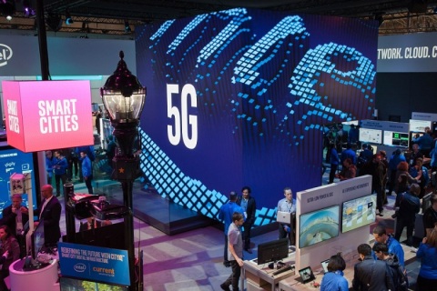 西班牙巴塞罗那世界移动通信大会展会现场图片