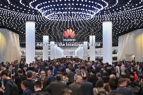 西班牙巴塞罗那世界移动通信大会展会现场图片