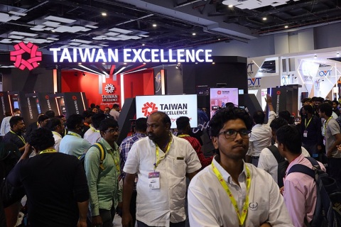 印度新德里通信、消费电子及信息技术展览会展会现场图片