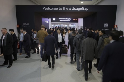 西班牙巴塞罗那世界移动通信大会展会现场图片