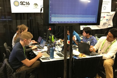 美国超级计算电脑展览会展会现场图片