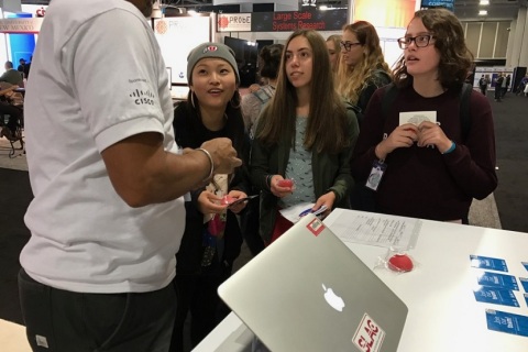 美国超级计算电脑展览会展会现场图片