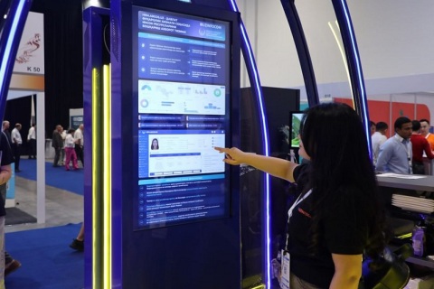 乌兹别克斯坦电子信息及通讯展览会展会现场图片