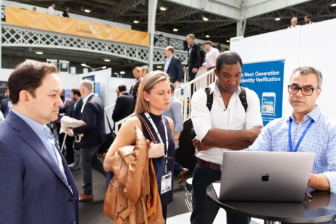 荷兰欧洲人工智能与大数据展览会展会现场图片